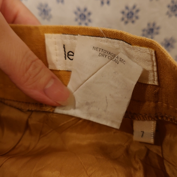 Vintage Linen Mustard Yellow Le Chateau Skirt, Made in Canada - Picture 7 of 7